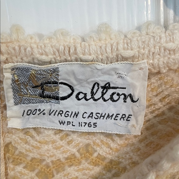 Vintage Dalton 100% virgin cashmere - Picture 2 of 5